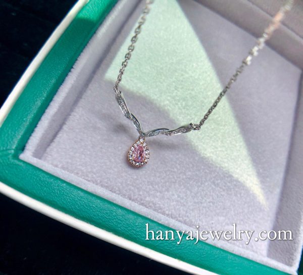 18K White Gold Pink Diamond Necklace