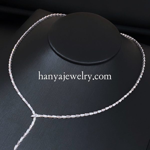 18K Luxury Full Diamond Snake Necklace - Image 4