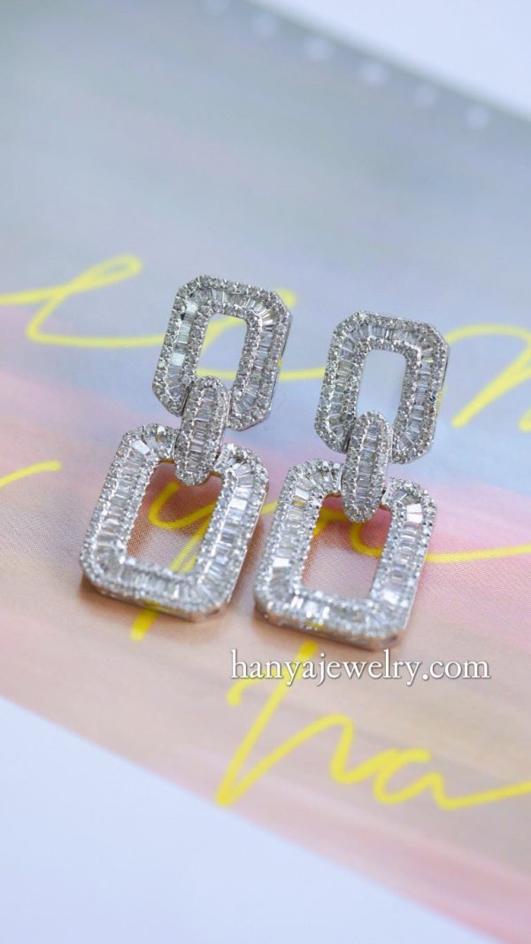 New 18K Gold Diamond Earrings - Image 4