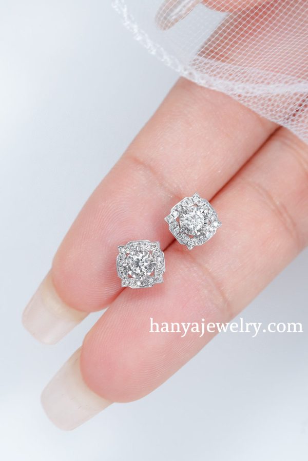 18K White Gold Wedding Earrings For Women Classic - Image 4