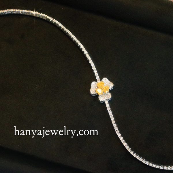 18K Gold Clover Diamond FG Bracelet - Image 4