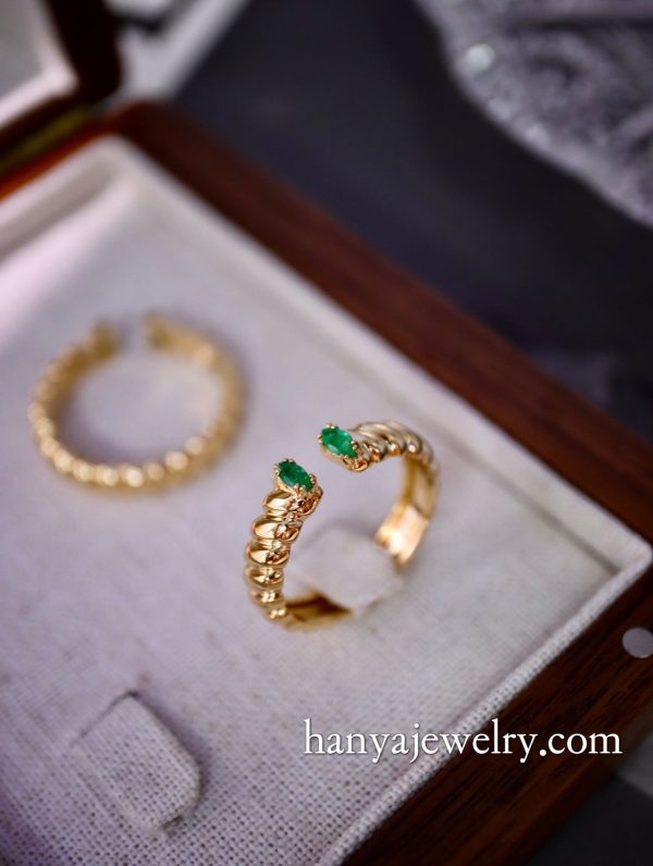 18K Gold Emerald Ring Vintage - Image 4