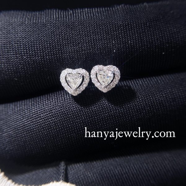 18K Gold Natural Diamond Heart Earrings For Women - Image 2