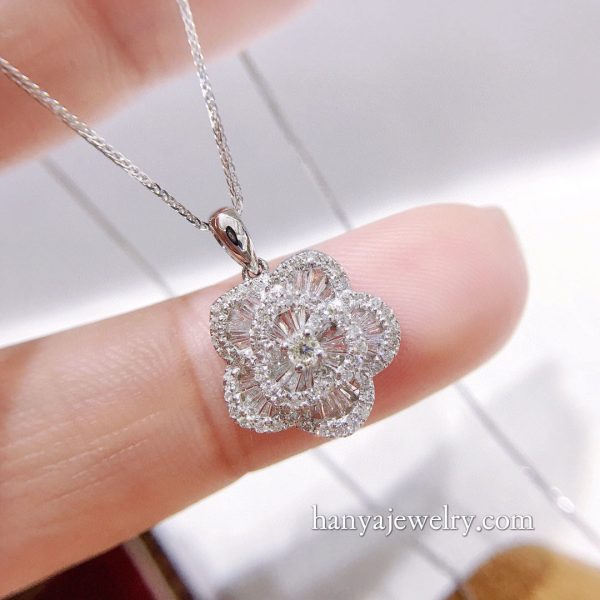 18K Gold Full Diamond Pendant Elegant Necklace - Image 4