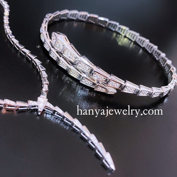 18K Luxury Full Diamond Snake Necklace - Image 3