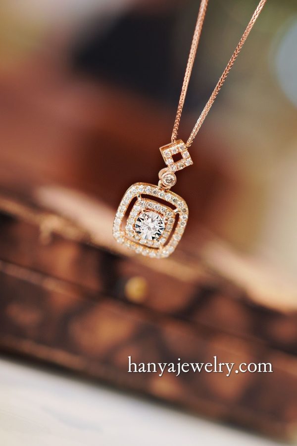 18K Gold Diamond Necklace Classic Versatile Style - Image 3