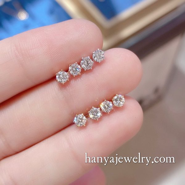 18k Gold Diamond Classic Earrings Studs - Image 5