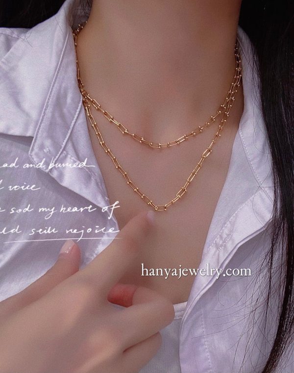 18K Gold 45cm Horseshoe Chain Necklace Perfect with OT Buckle