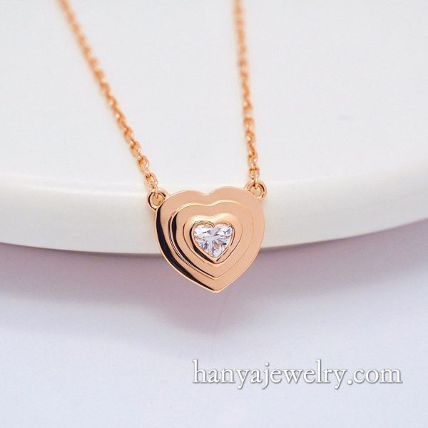 18K Gold Heart Shaped Diamond Necklace - Image 2