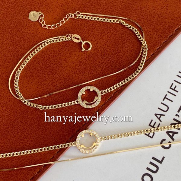 18K Gold Fashionable Smile Diamond Bracelet - Image 2