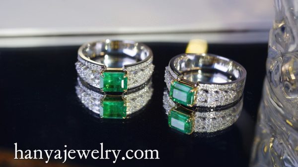 18K Gold Emerald Ring Full Diamonds - Image 3